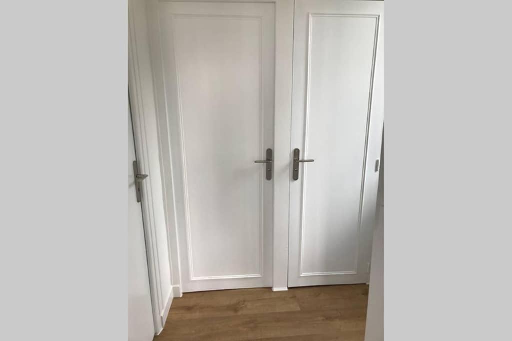 Le Nicole Apartment Chartres Ngoại thất bức ảnh