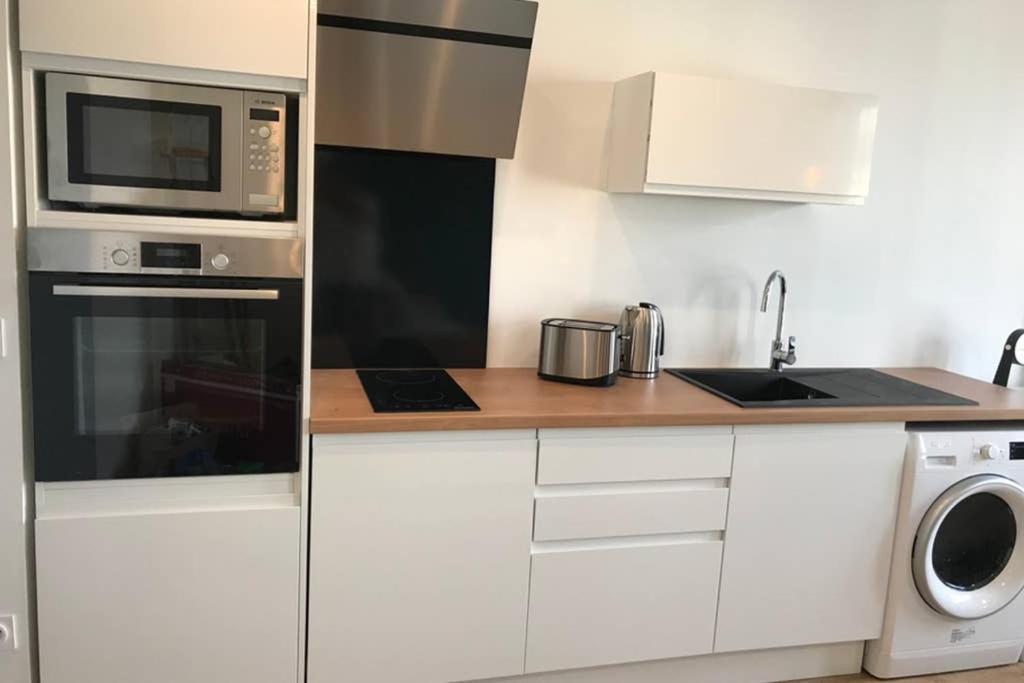 Le Nicole Apartment Chartres Ngoại thất bức ảnh