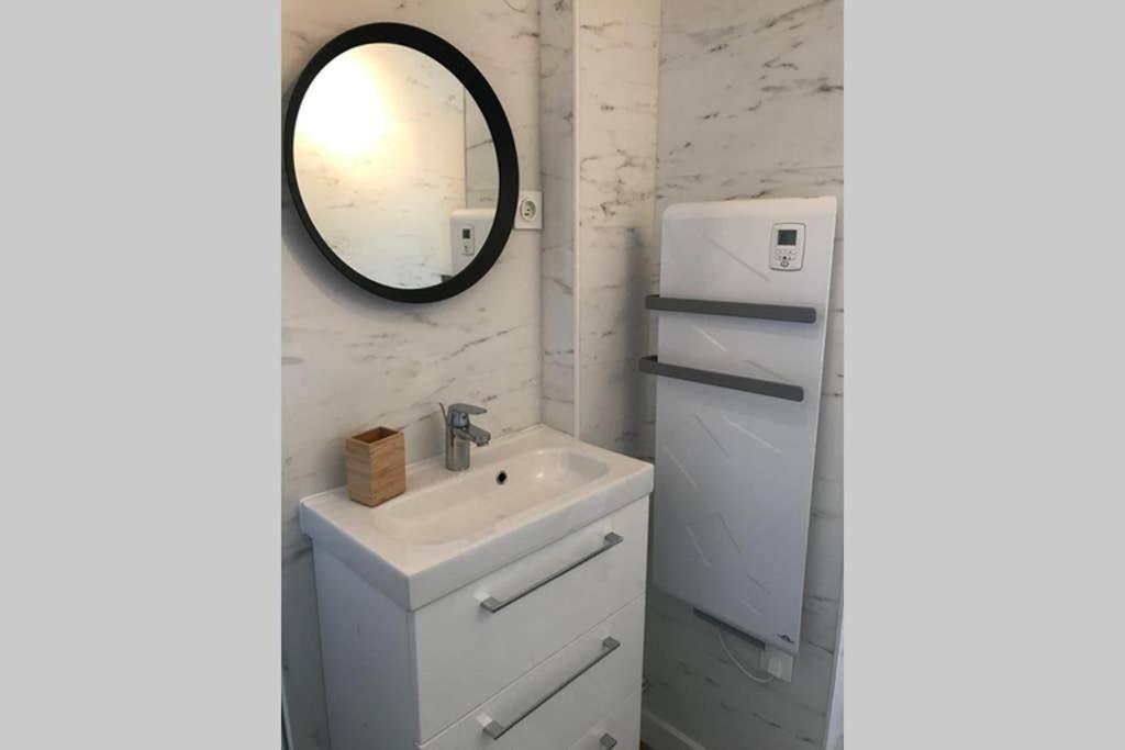 Le Nicole Apartment Chartres Ngoại thất bức ảnh